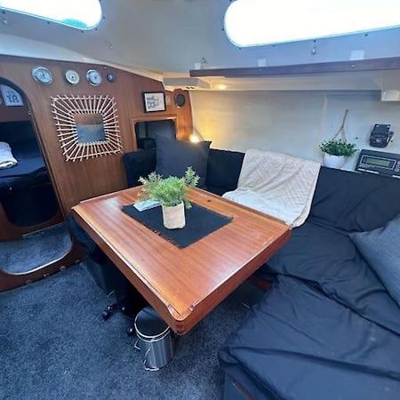 Апартаменты Un Salon Sur L Eau Довиль Экстерьер фото